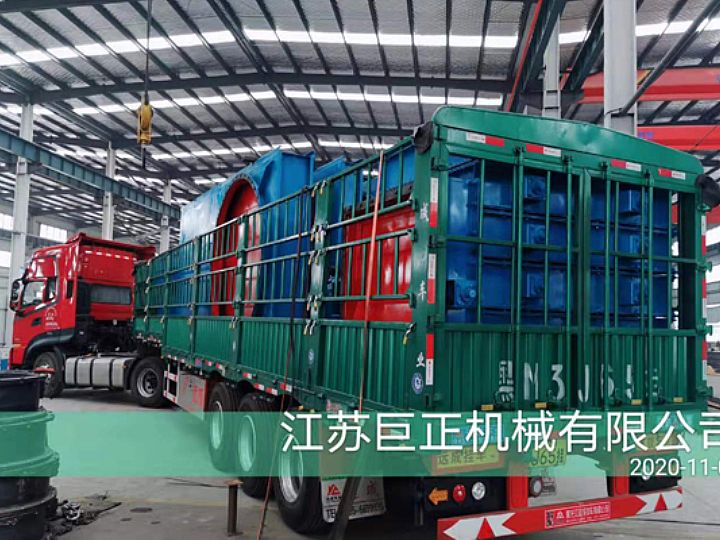 巨正廠家插板門(mén)發(fā)貨了